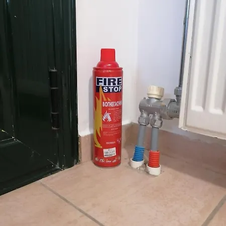 Petite Sofos Apartamento
